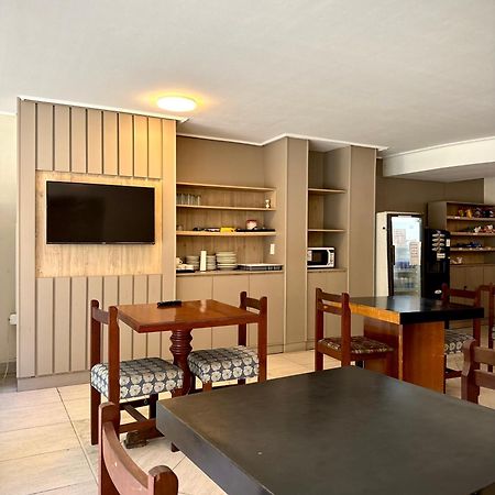Hotel Miami San Miguel de Tucuman Bagian luar foto