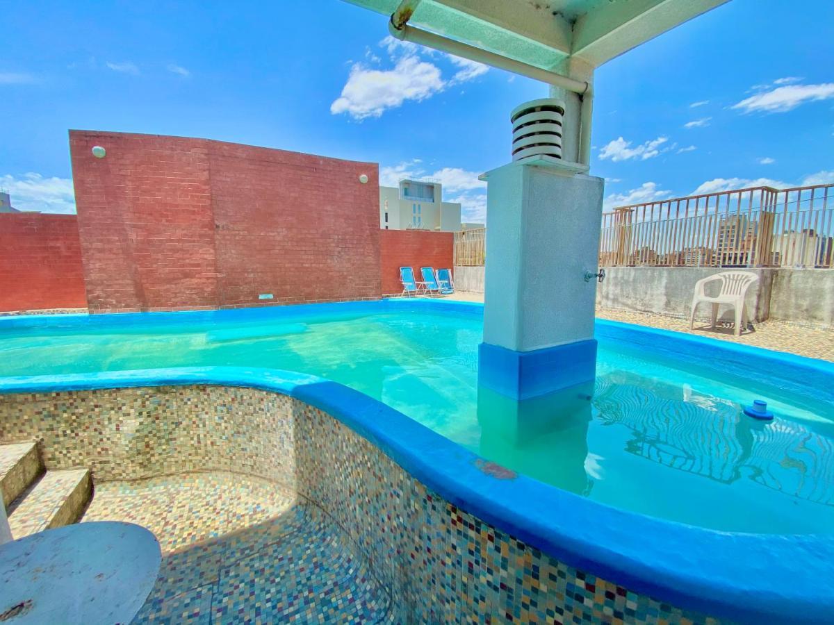 Hotel Miami San Miguel de Tucuman Bagian luar foto