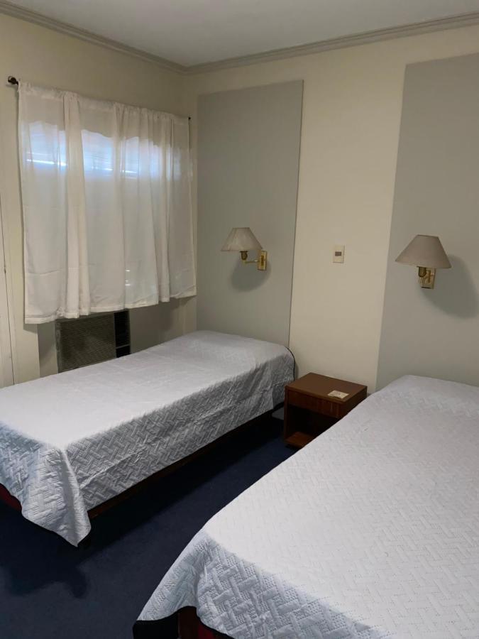 Hotel Miami San Miguel de Tucuman Bagian luar foto