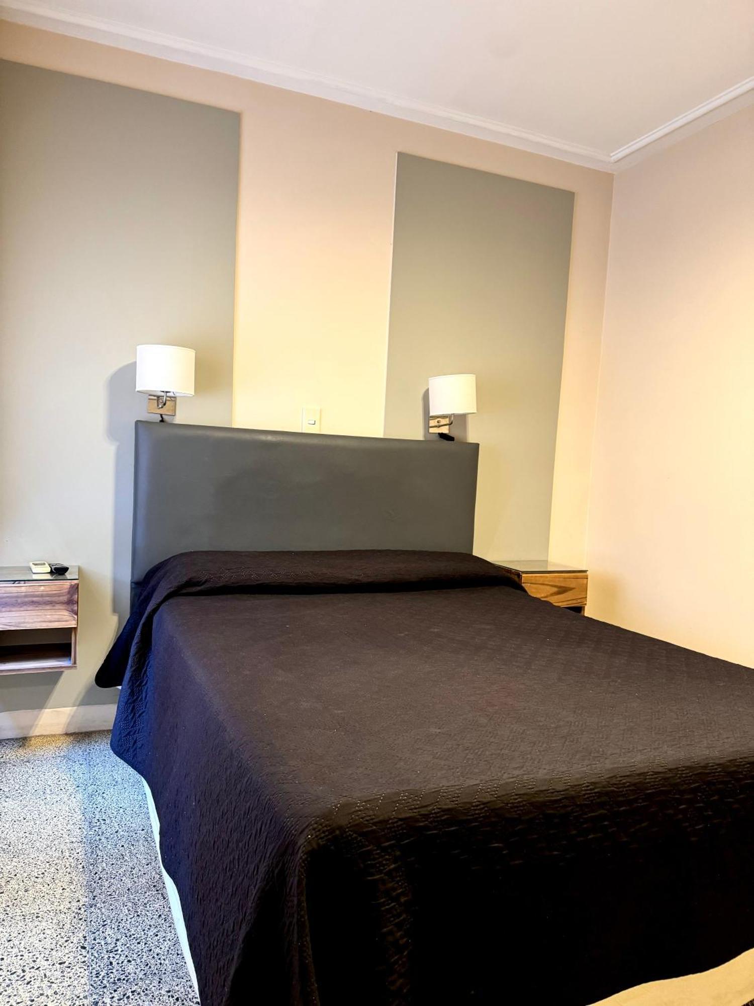 Hotel Miami San Miguel de Tucuman Bagian luar foto