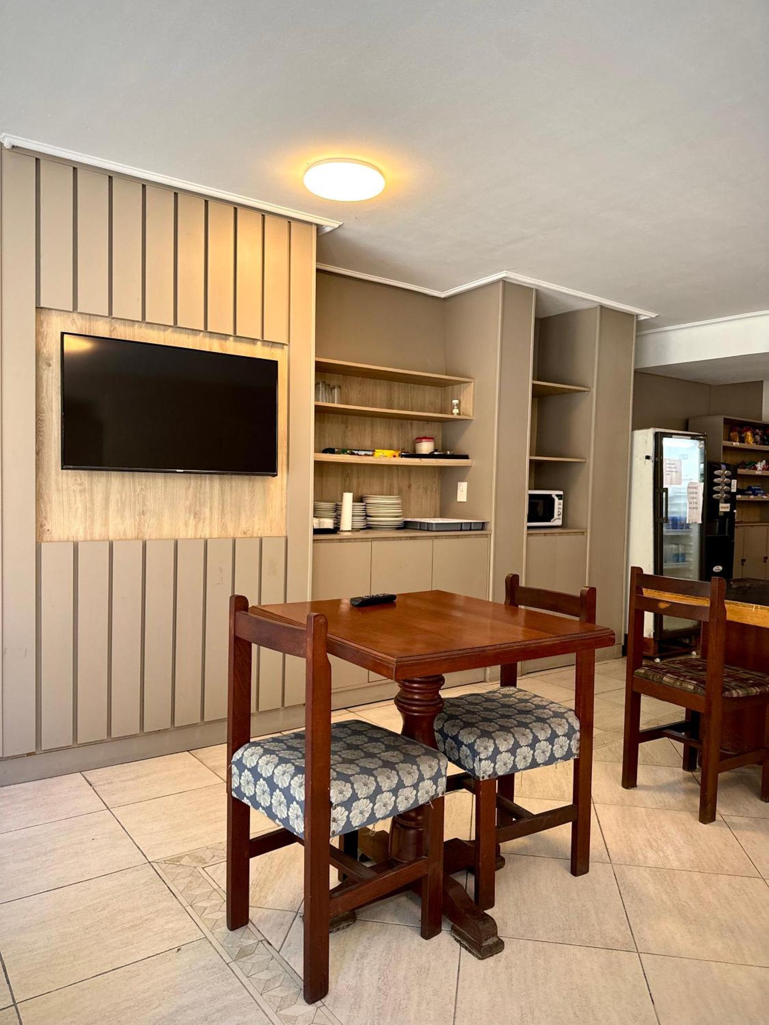 Hotel Miami San Miguel de Tucuman Bagian luar foto